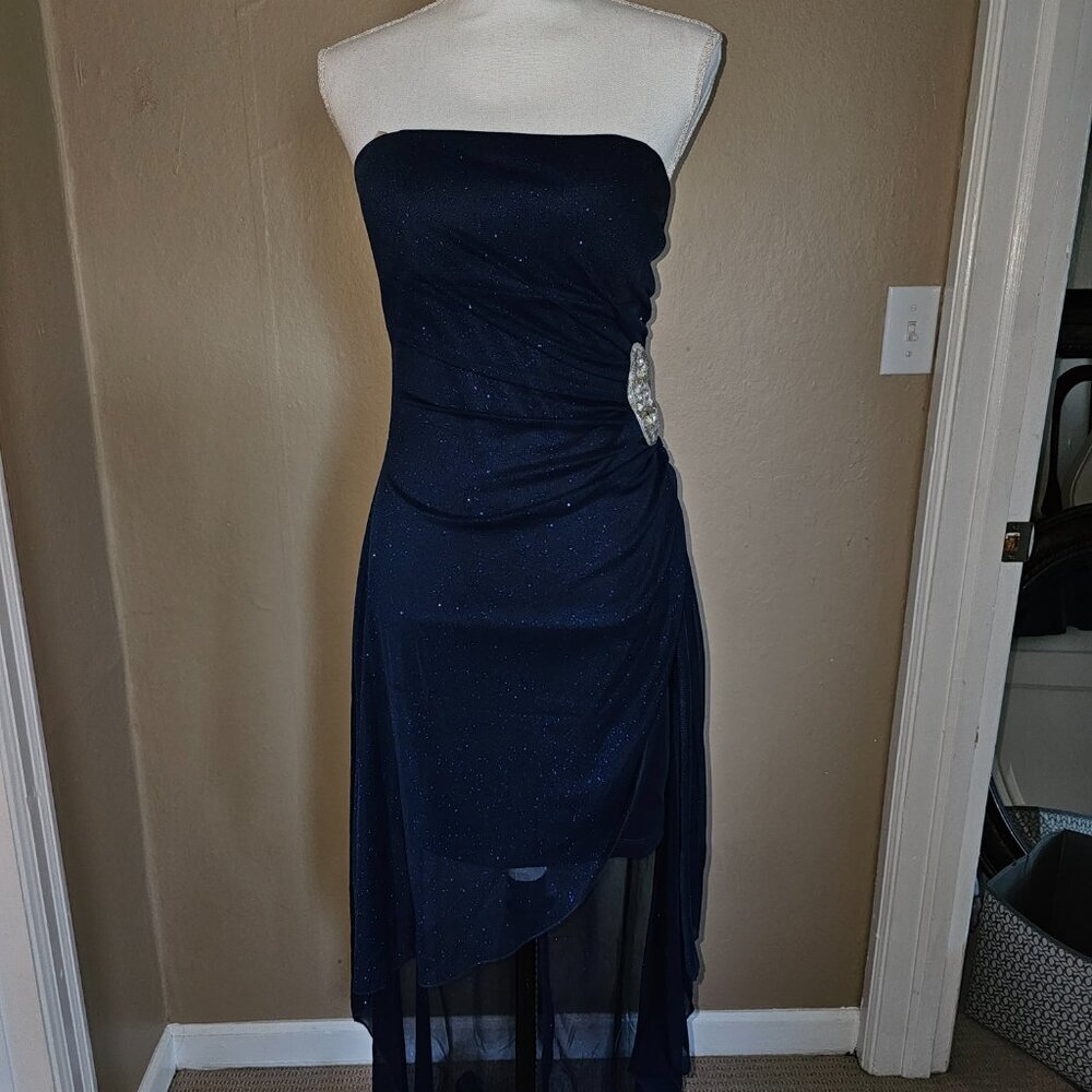 Navy Blue Strapless Formal dress